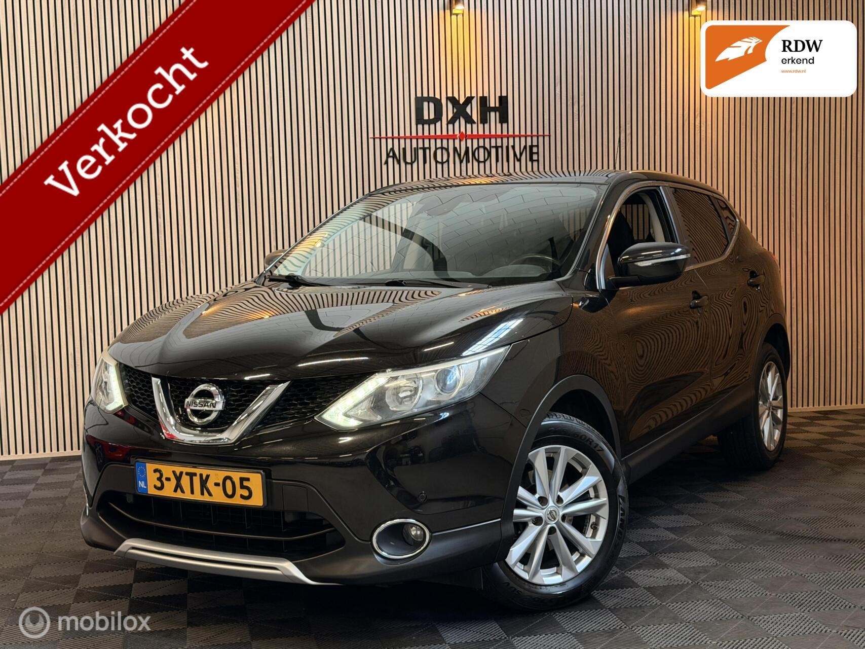 Nissan Qashqai 1.5 dCi Tekna OrgNL PANO NAVI DAB+ CAM TREKHK, Auto's, Voorwielaandrijving, Stof, Gebruikt, Zwart