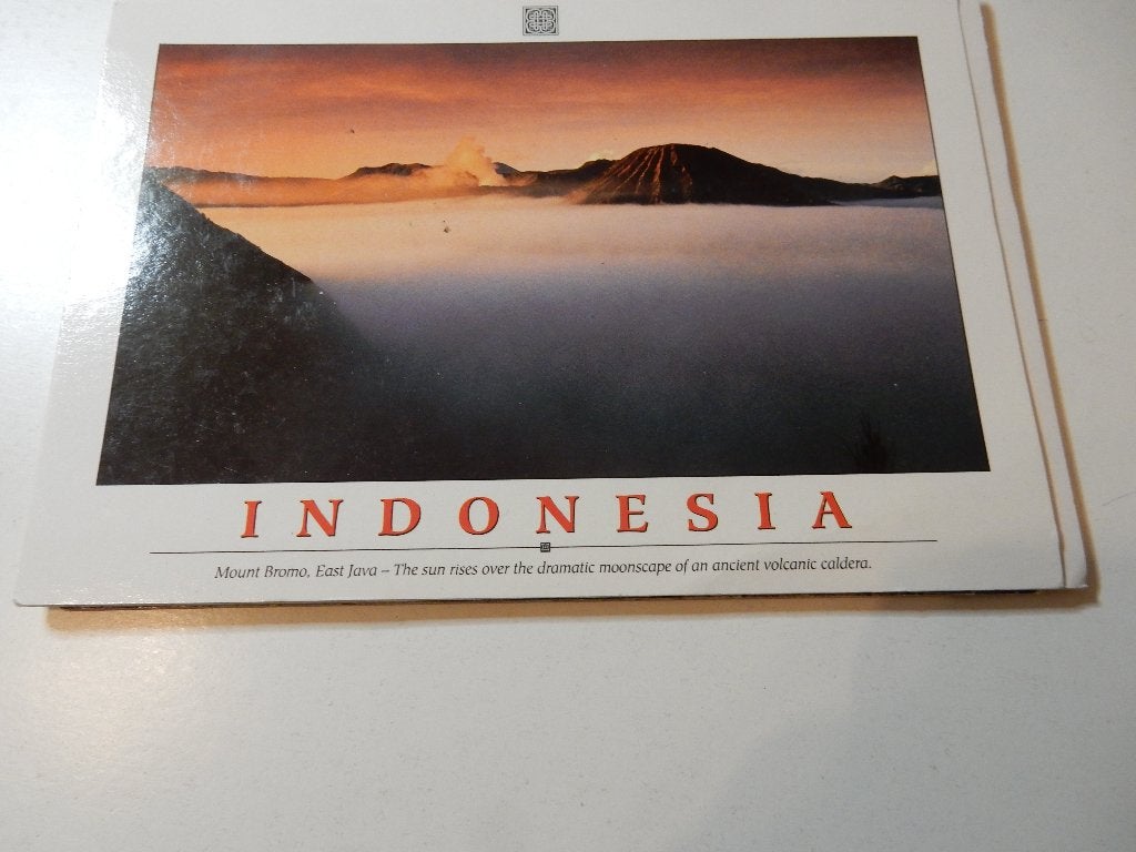 Te koop: 9 Ansichtkaarten Indonesie, Verzamelen, Ophalen of Verzenden, 1980 tot heden, Ongelopen, Buiten Europa