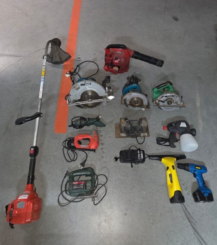 Diverse gereedschappen en aggregaten te koop, Doe-het-zelf en Verbouw, Gereedschap | Boormachines, Ophalen, Gebruikt, 600 watt of meer