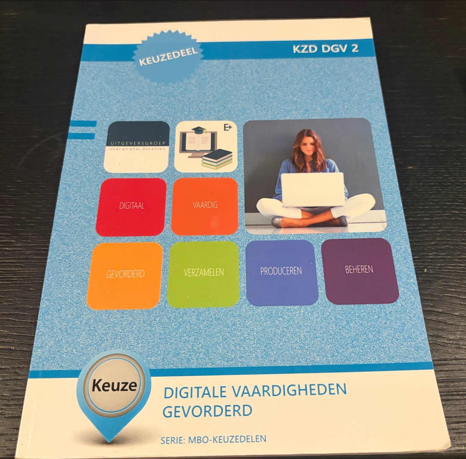 Keuzedeel Digitale Vaardigheden Gevorderd MBO, Ophalen of Verzenden, Zo goed als nieuw, MBO