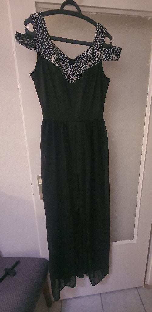 Elegante zwarte jumpsuit met kanten details maat: M, Ophalen of Verzenden, Nieuw, Maat 38/40 (M), Zwart