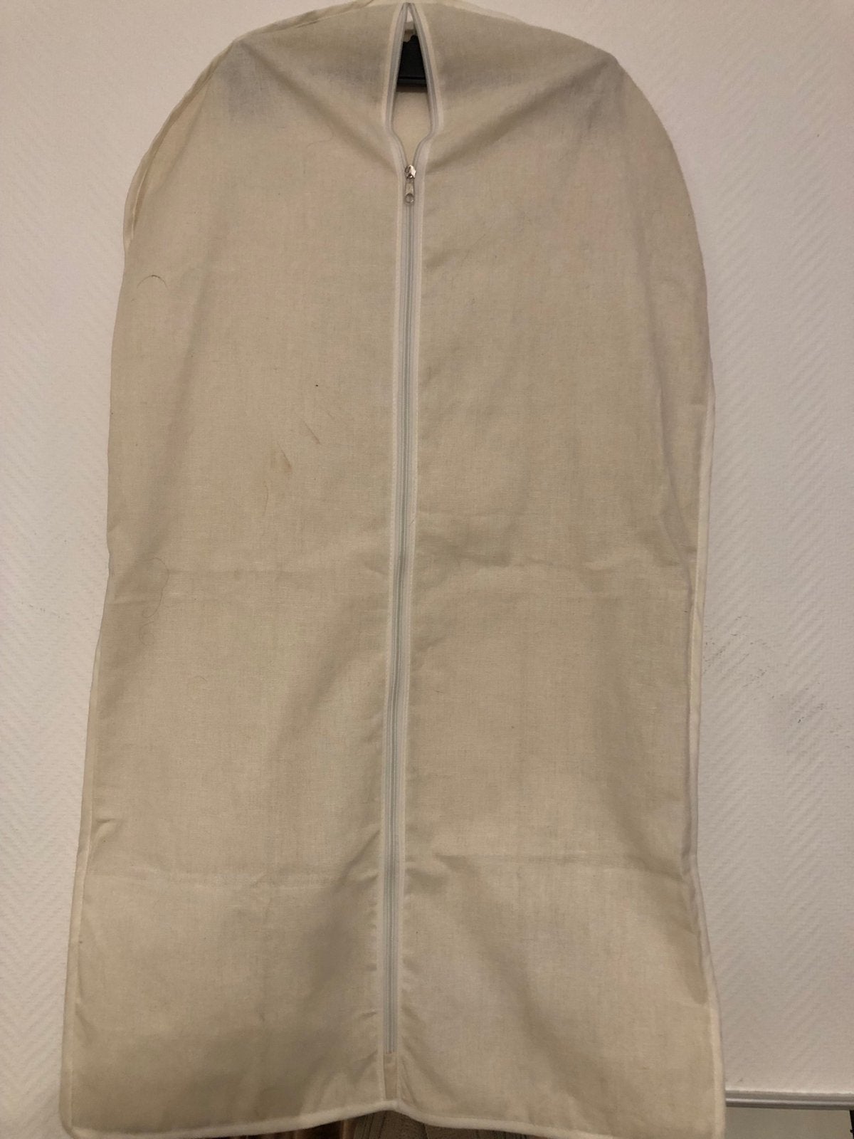 Nieuwe stoffen kledinghoes met rits, Ophalen of Verzenden, Nieuw, Overige materialen, Volwassenen