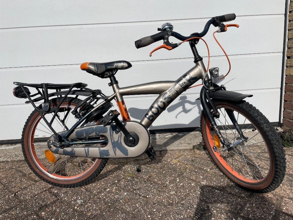 Loekie 18 inch jongens fiets, Fietsen en Brommers, Fietsen | Jongens, Ophalen, Terugtraprem, LOEKIE, Gebruikt