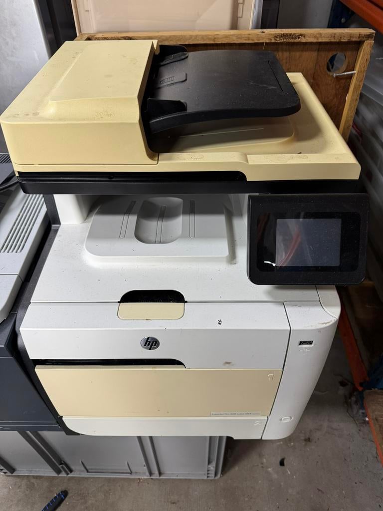2 laserprinters, Computers en Software, Printers, Zo goed als nieuw, Ophalen