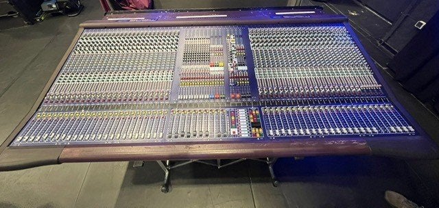MIDAS H2000 mengtafel, Muziek en Instrumenten, Mengpanelen, Gebruikt, 20 kanalen of meer, Ophalen