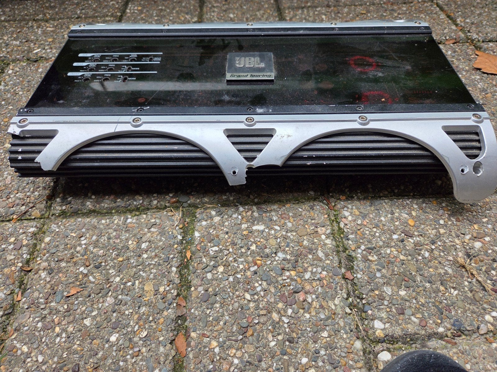 Foto 4 van JBL Grand Touring Versterker - Gebruikt