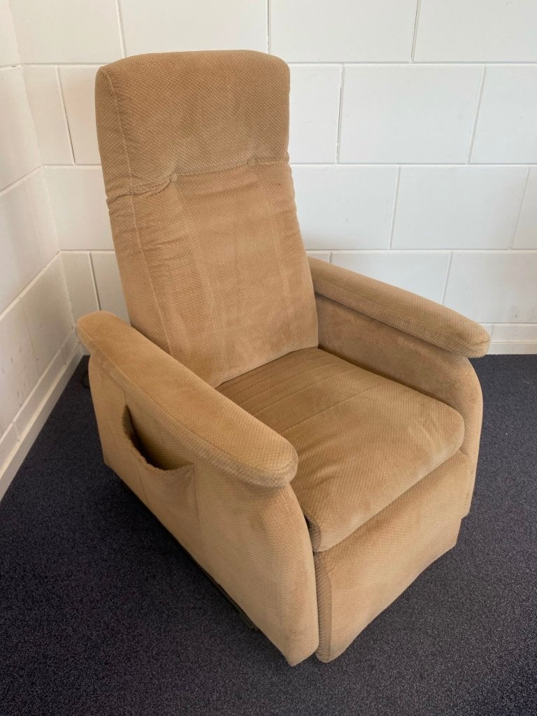 Doge sta op relax stoel beige, Ophalen, Gebruikt, Bruin, Eén