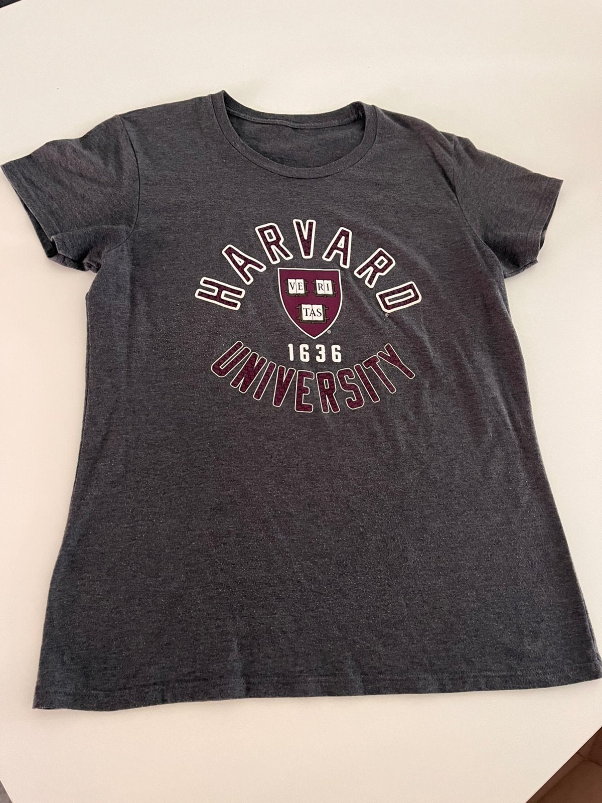 T shirt - Harvard university - maat M, Kleding | Dames, Maat 38/40 (M), Ophalen of Verzenden, Korte mouw, Grijs