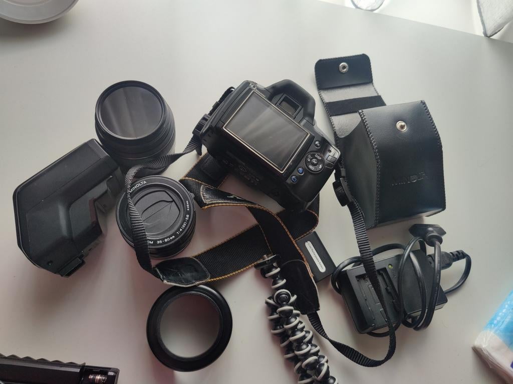 Sony Alpha DSLR 380 met div toebehoren, Ophalen of Verzenden, Gebruikt, Sony