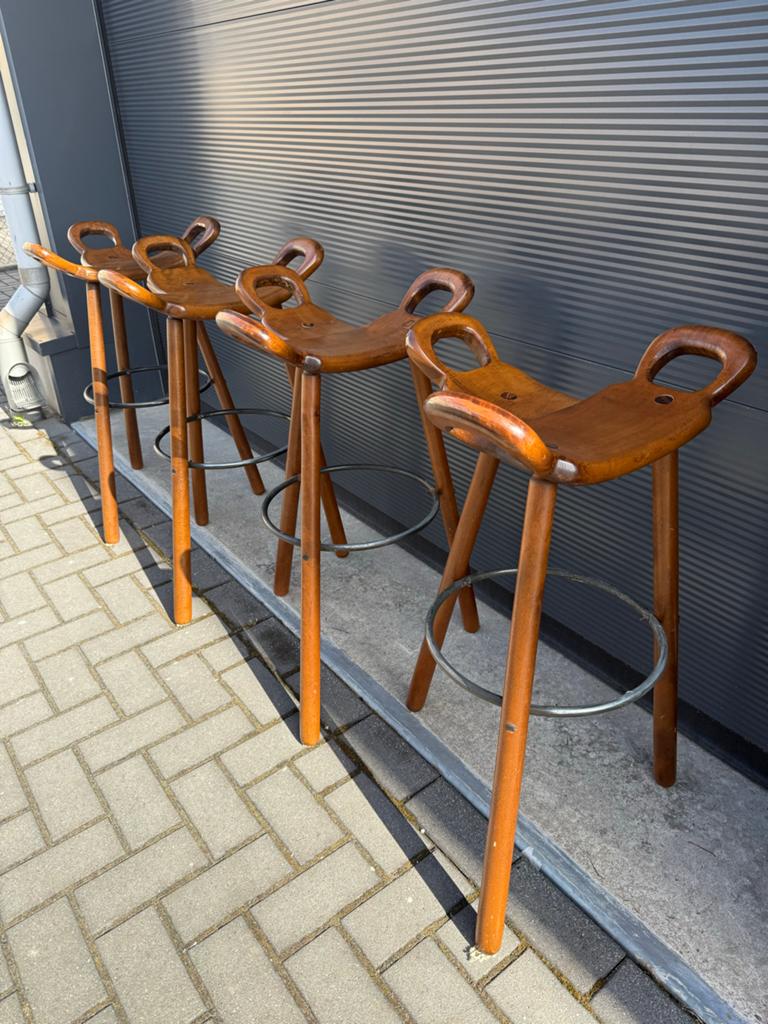 Vintage Spaanse kruk 'Marbella' in brutalistische stijl, Ophalen, Met voetsteun, 60 tot 90 cm, Zo goed als nieuw