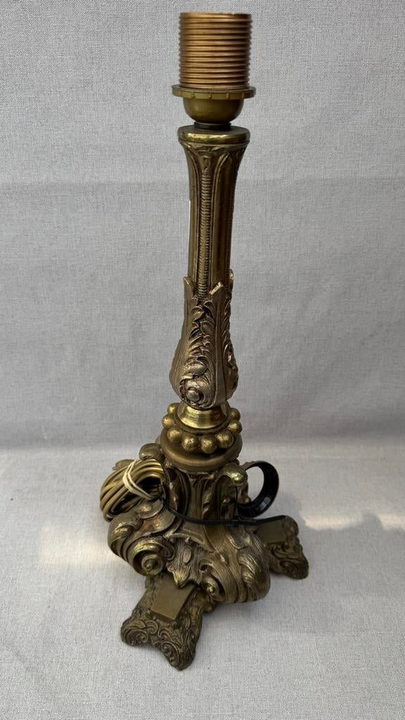 Antieke bronzen tafellampvoet, gedetailleerd, Ophalen of Verzenden