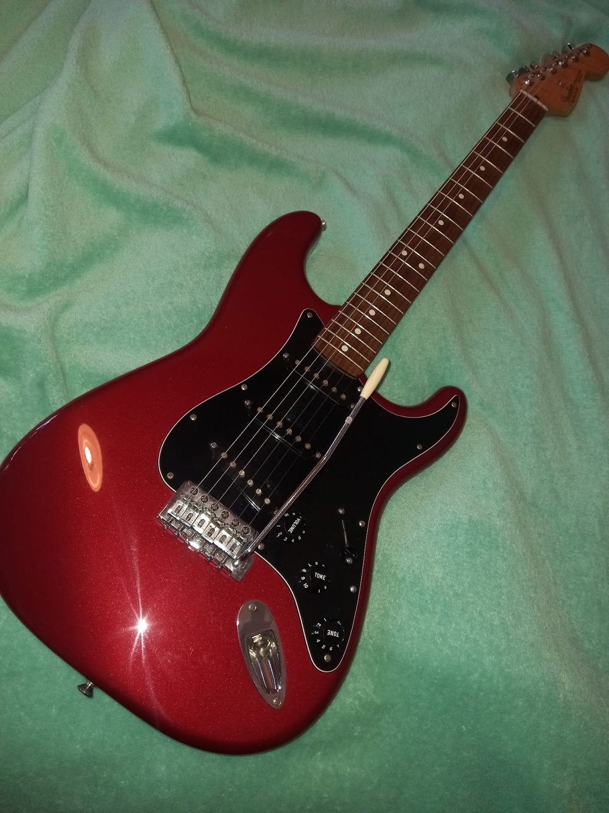 Fender Stratocaster Made in Mexico - Rood, Ophalen, Gebruikt, Solid body, Fender
