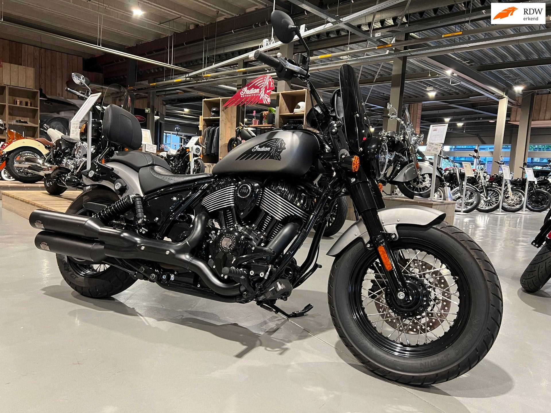 Indian Chopper 116 Chief Bobber Dark Horse, Motoren, 1890 cc, Chopper, ABS, Meer dan 35 kW