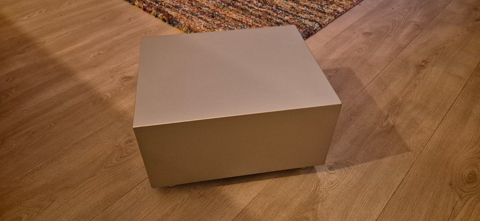 Loewe Subwoofer 525 incl. Converter - Krachtige Bas, Gebruikt, Subwoofer, Geschikt voor surround/home cinema, Ophalen