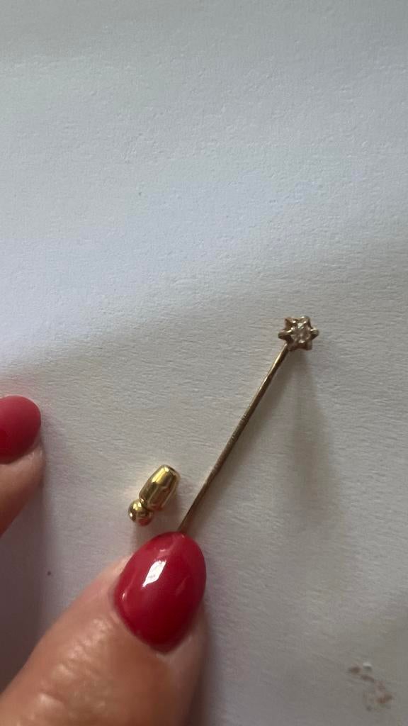 Gouden (900) dasspeld met diamant - Perfecte staat, 4 tot 7 cm, Ophalen of Verzenden, Zo goed als nieuw, Met edelsteen