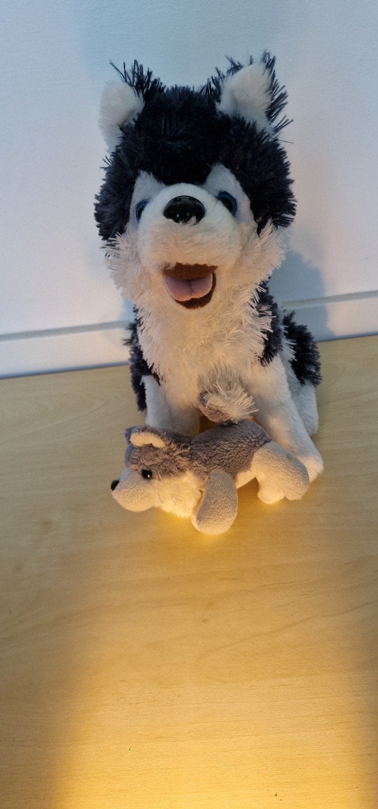 Schattige Husky Knuffel met Baby Husky - Zo goed als nieuw, Zo goed als nieuw, Middelgroot (20 tot 80 cm), Meerkleurig, Hond