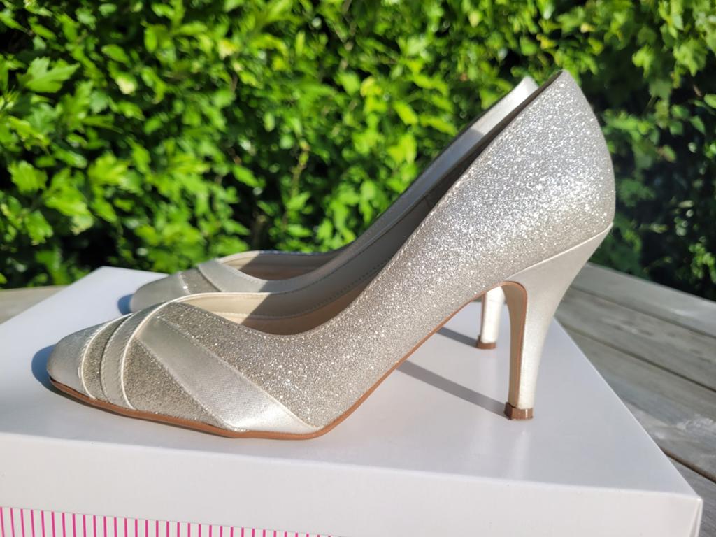 Rainbow Club Mila Trouwschoenen - Ivoor/Glitter maat 38, Kleding | Dames, Wit, Schoenen, Ophalen of Verzenden, Zo goed als nieuw