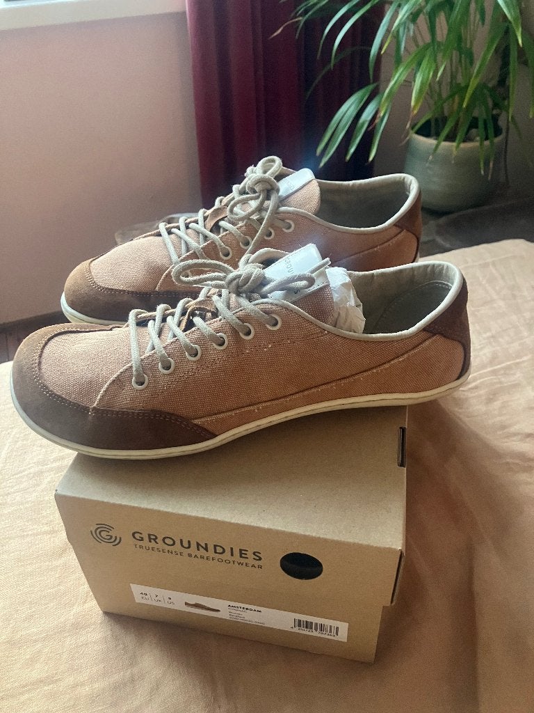 schoenen barefoot, Groundies, Beige, Ophalen of Verzenden, Sneakers of Gympen