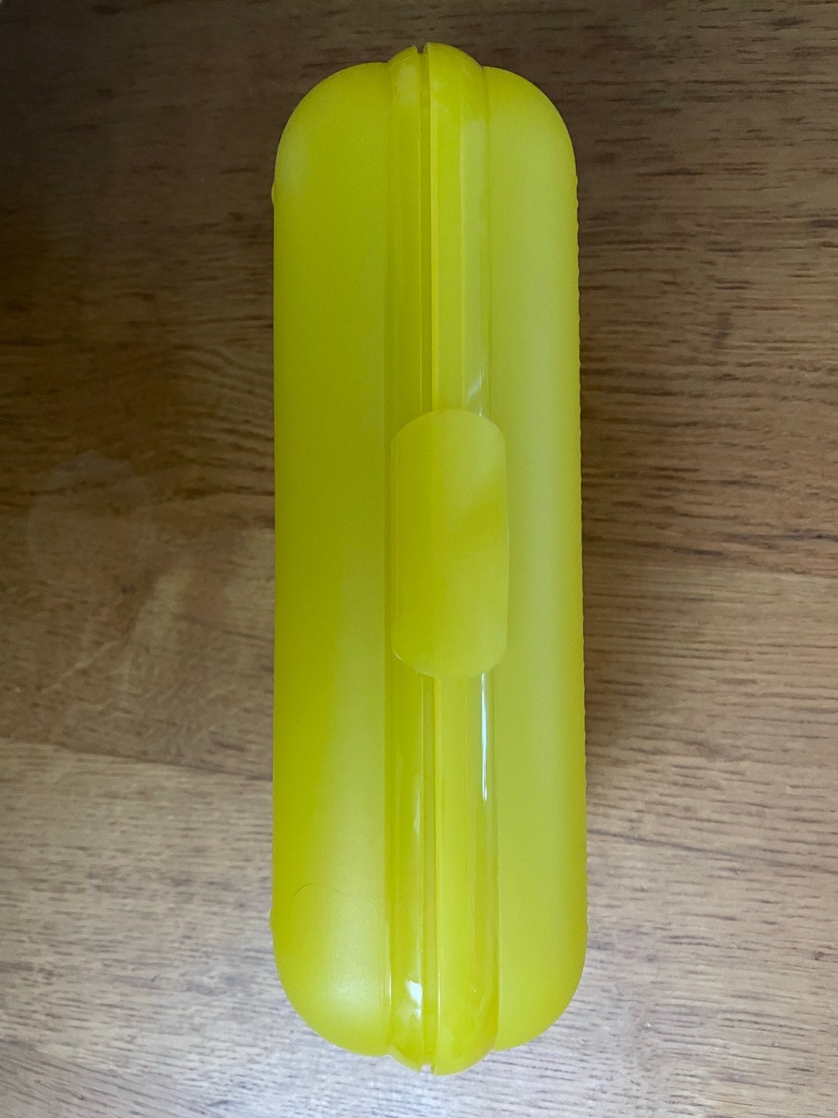 Nieuwe Tupperware broodtrommel - Geel (2 stuks beschikbaar), Geel, Nieuw, Ophalen of Verzenden, Met deksel