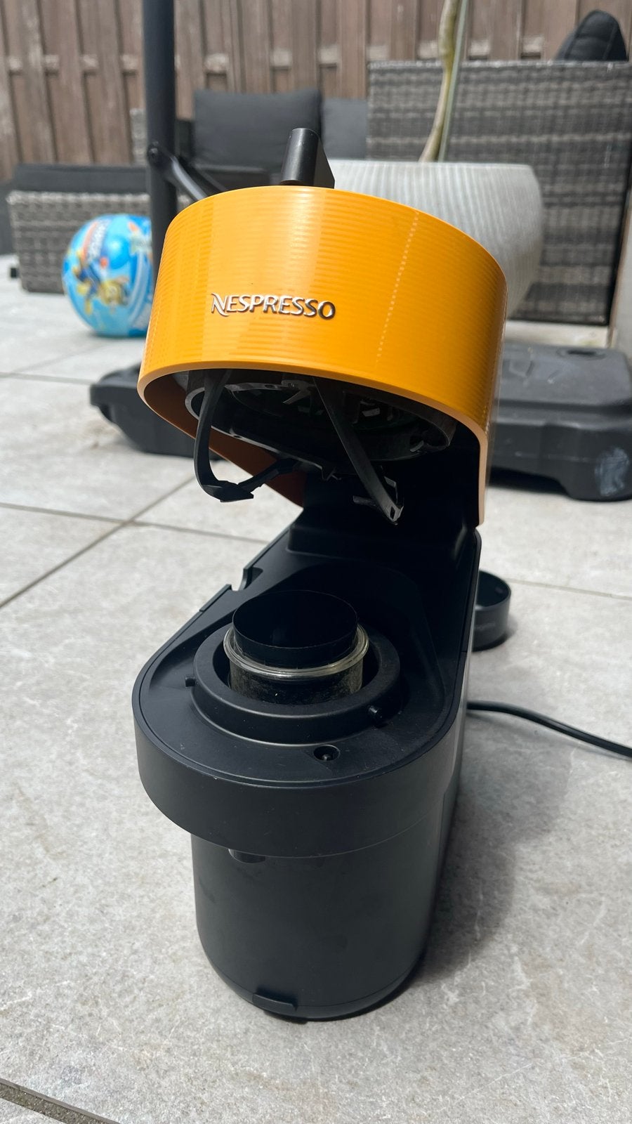 Nespresso Koffiemachine - Geel, Koffiemachine, Ophalen of Verzenden, Zo goed als nieuw, 1 kopje