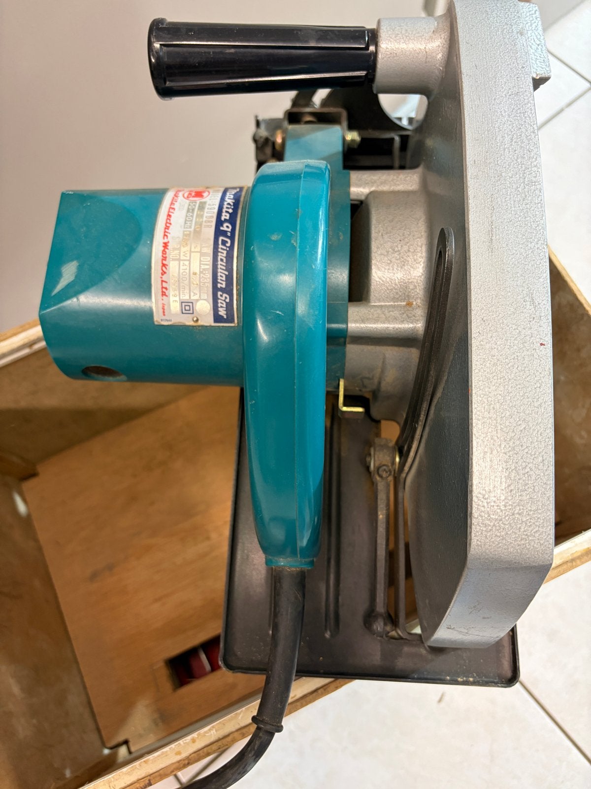 Makita 9" Cirkelzaag 5900B - Krachtige Zaagmachine, Ophalen, Gebruikt, Cirkelzaag, 70 mm of meer