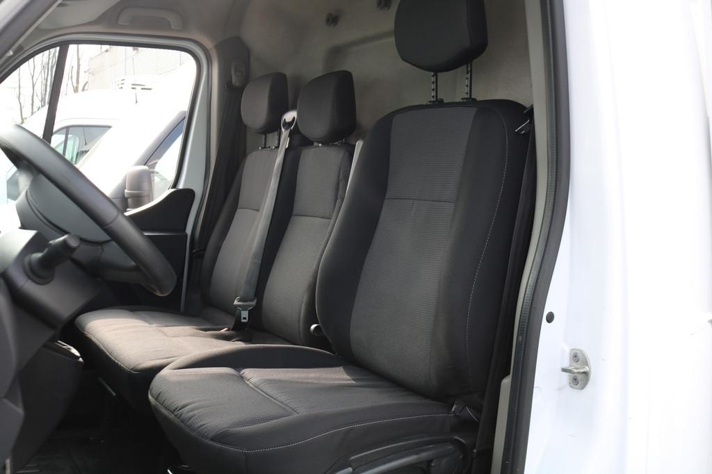 Renault Master 2.3 dCi 135pk L1 H1 Airco Glasresteel, Voorwielaandrijving, Gebruikt, 4 cilinders, Renault