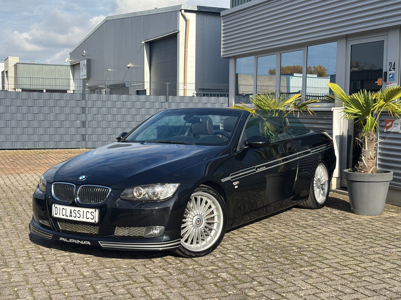 Alpina B3 BiTurbo E93 cabrio 3.0 AUT 2008!!, Auto's, Automaat, Zwart, Cabriolet, 360 pk