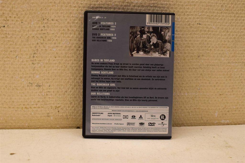 Laurel & Hardy Features 2 47517, Cd's en Dvd's, Ophalen of Verzenden, Gebruikt