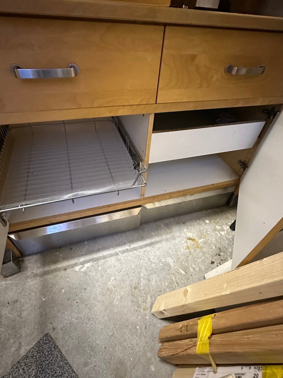 Värde (keuken) kast met lades., Ophalen, Gebruikt, 100 tot 150 cm, Värde