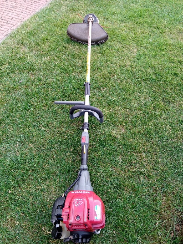 Honda umk 425e bosmaaier, Ophalen, Zo goed als nieuw, Minder dan 10 cm, Benzine