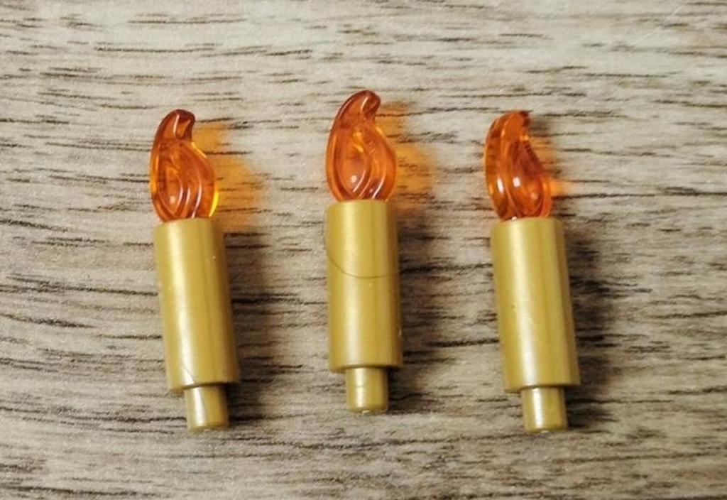lego kaars  / kaarsen goud met oranje vlam nieuw🆕️, Ophalen of Verzenden, Nieuw