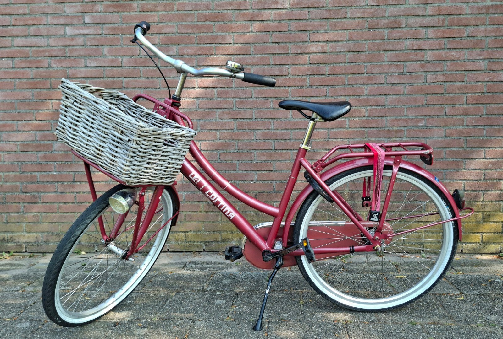 Cortina U4 meisjes transportfiets, Terugtraprem, Gebruikt, Cortina U4 transportfiets, Versnellingen