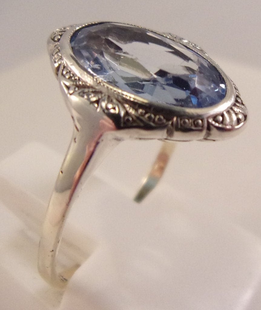 Gouden Art Nouveau ring met blauwe Topaas, 1910, Verzenden, Goud, Ring, Met edelsteen