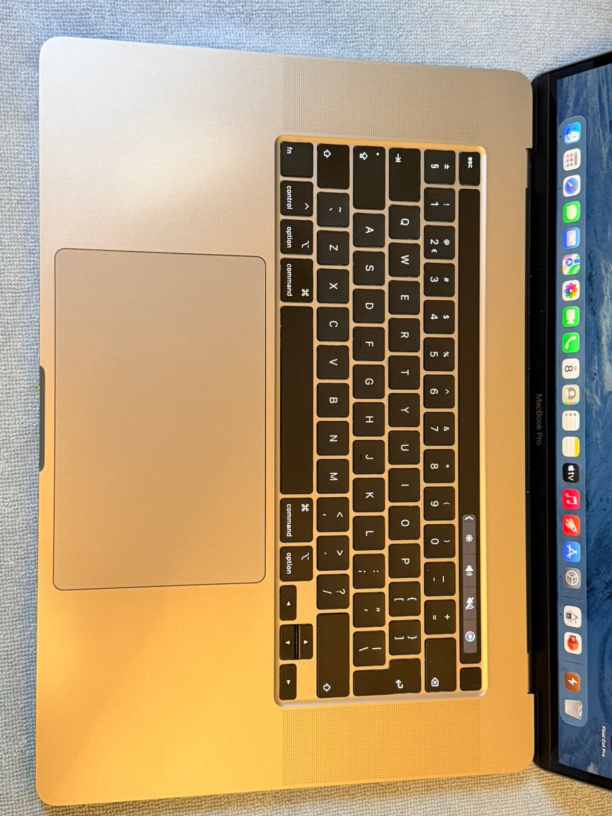 Foto 7 van Macbook pro 2019. 16 inch. 32 GB 512 GB