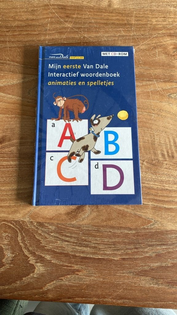Mijn eerste Van Dale Kinderwoordenboek + CD-ROM (3,5+ jaar), Ophalen of Verzenden, Nieuw, Van Dale, Nederlands