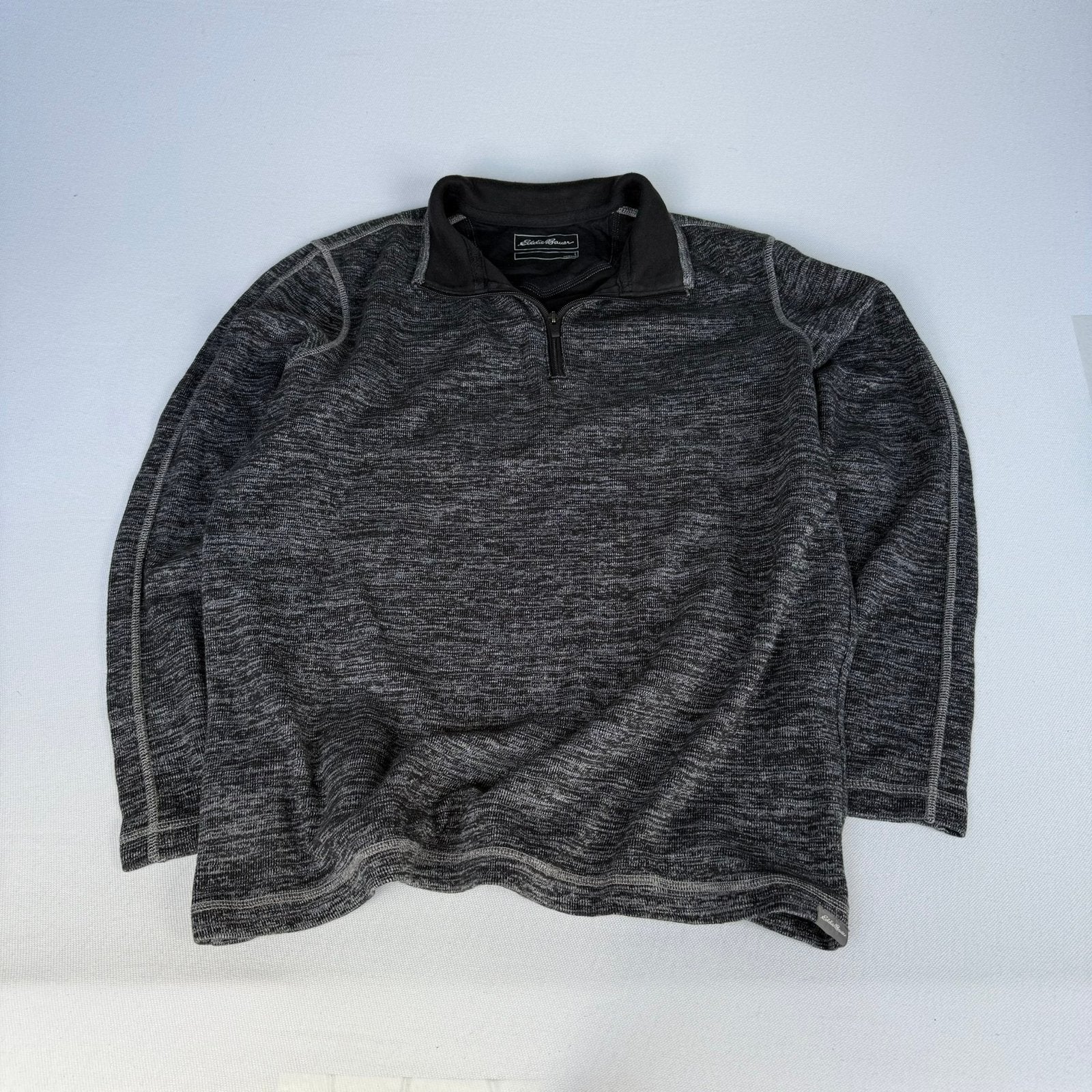 Eddie Bauer Quarter-Zip Trui – Gemêleerd Donkergrijs, L, Ophalen of Verzenden, Zo goed als nieuw, Maat 52/54 (L), Grijs