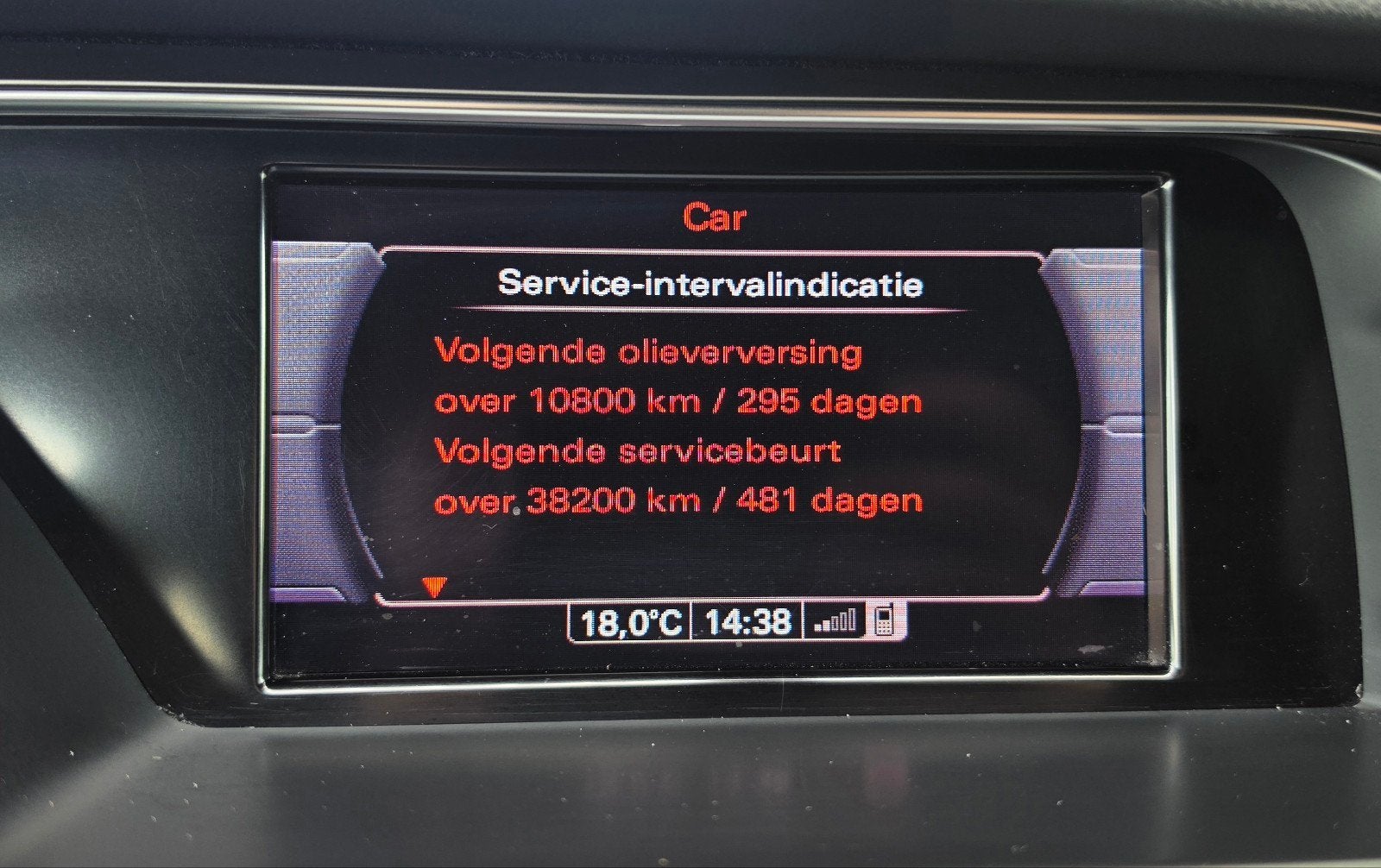 Foto 18 van Audi A4 Avant 1.8TFSI | 170 PK | NAVI | CRUISE | NW BANDEN