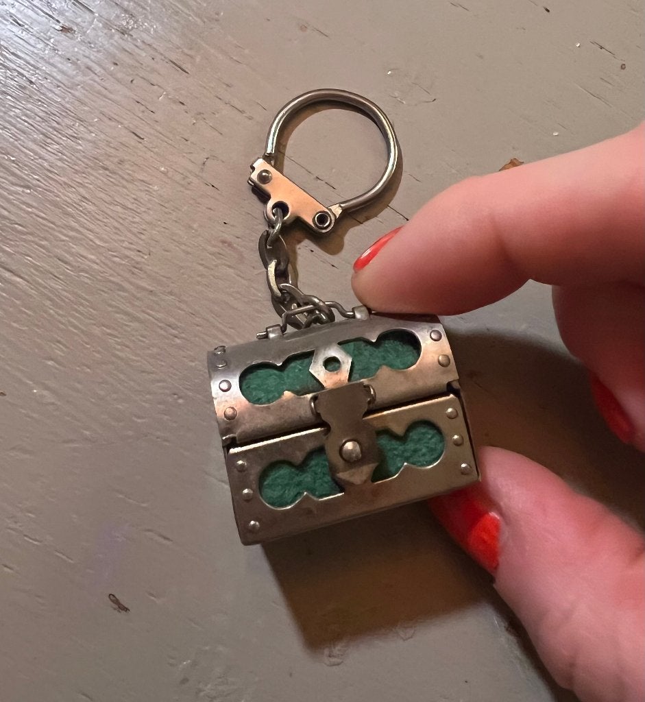 Vintage zilverklr steampunk sleutelhanger schatkistje kistje, Verzamelen, Sleutelhangers, Ophalen of Verzenden, Zo goed als nieuw