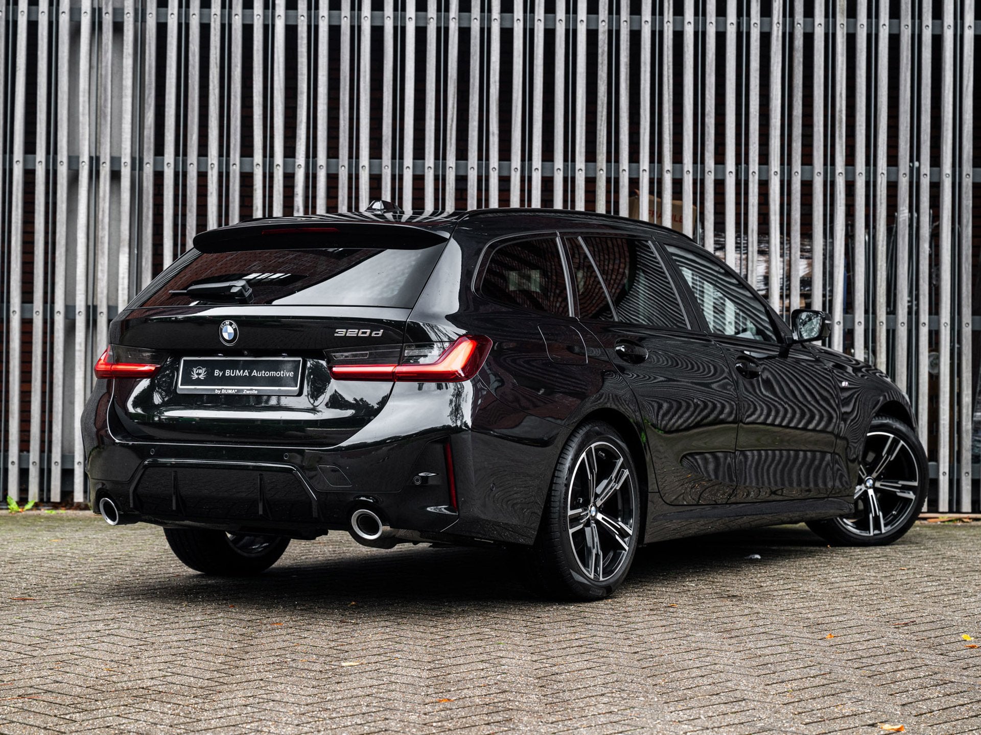 BMW 3-serie Touring 320d 190pk AUT. M-Sport |BTW|Keyless|HUD, Auto's, Automaat, Achterwielaandrijving, Zwart, Zwart
