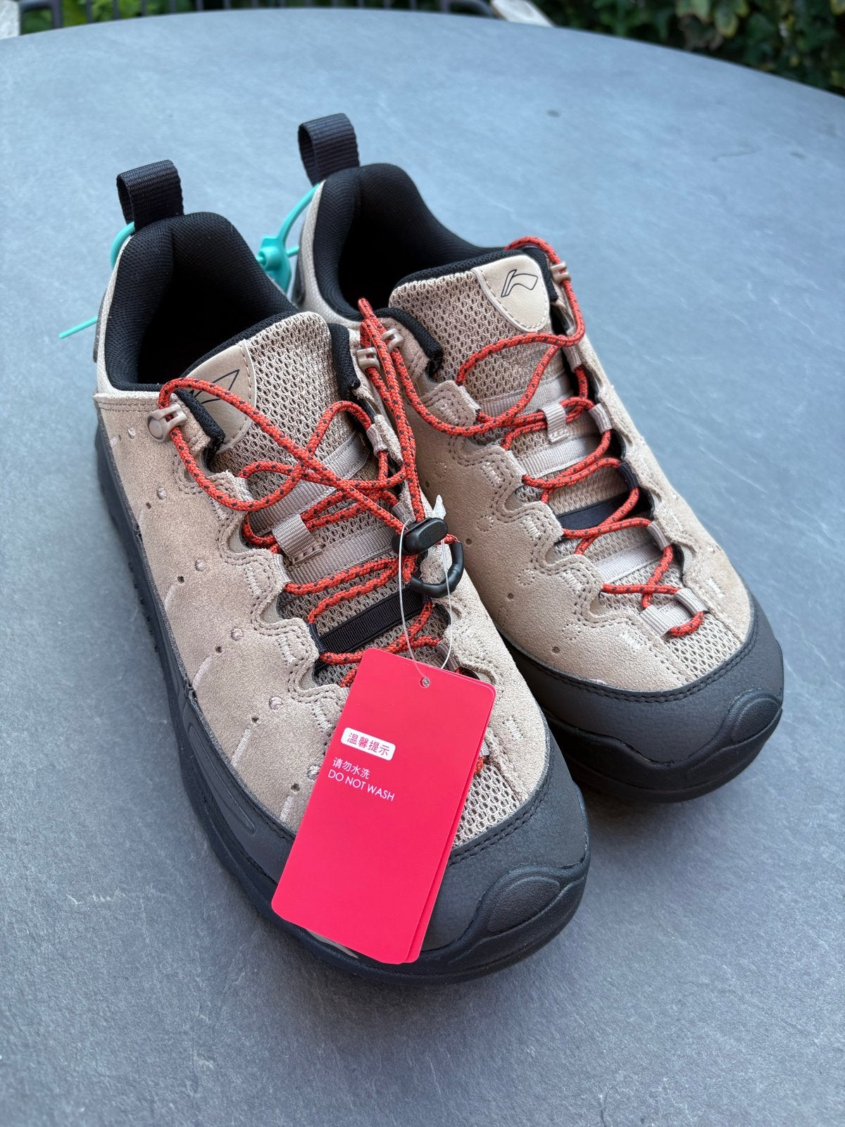 Nieuwe outdoor wandelschoenen - Maat 42, Ophalen of Verzenden, Nieuw, Schoenen
