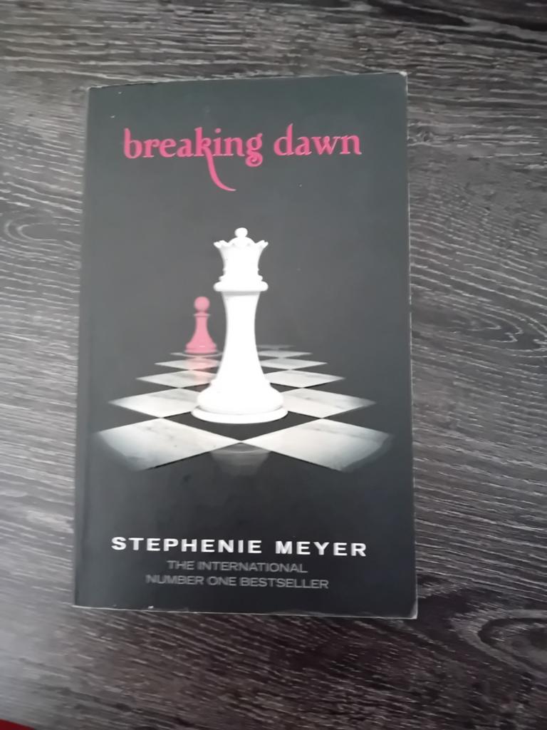 Breaking Dawn, Boeken, Ophalen, Gelezen