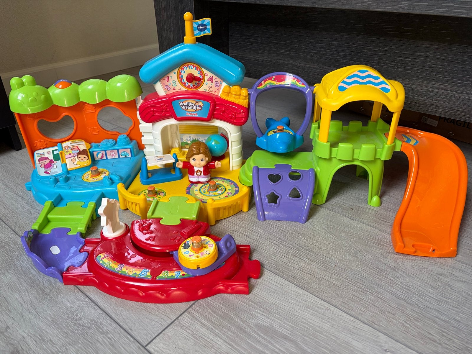 VTech Vrolijke Vriendjes Speelset, Kinderen en Baby's, Ophalen of Verzenden, Gebruikt, Overige typen, Met geluid