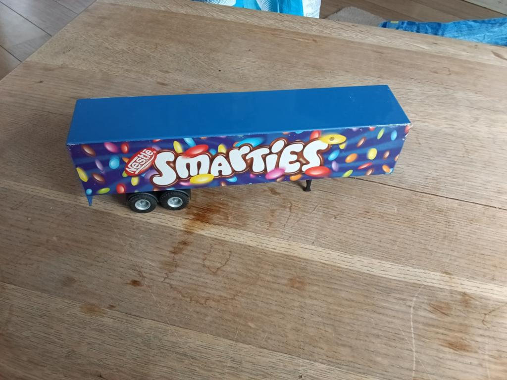Smarties Lion Car Speelgoed Vrachtwagen Trailer, Verzamelen, Ophalen of Verzenden, Gebruikt