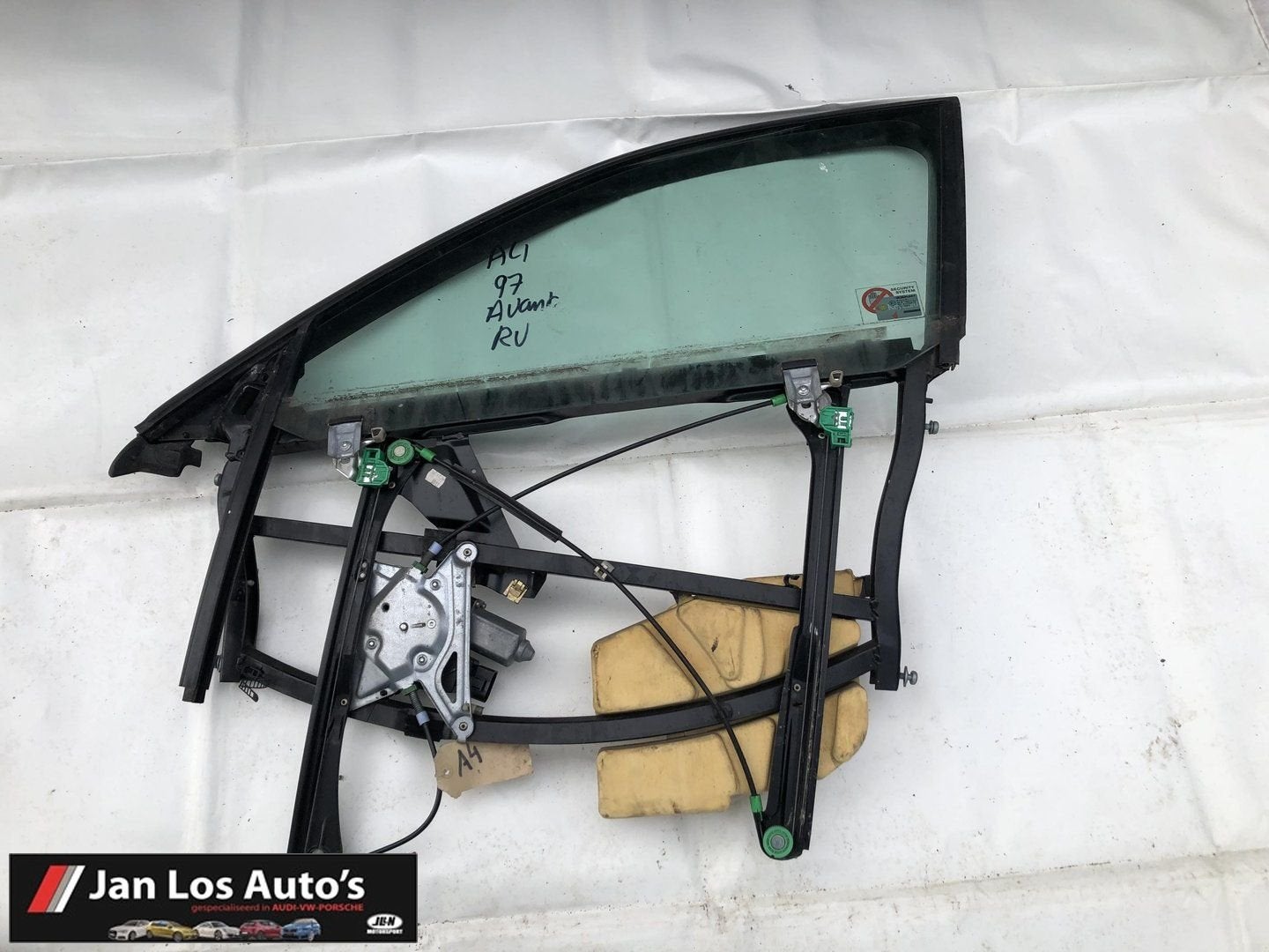 Raammechanisme rechtsvoor Audi A4 Avant 1997, Gebruikt, -, -, -