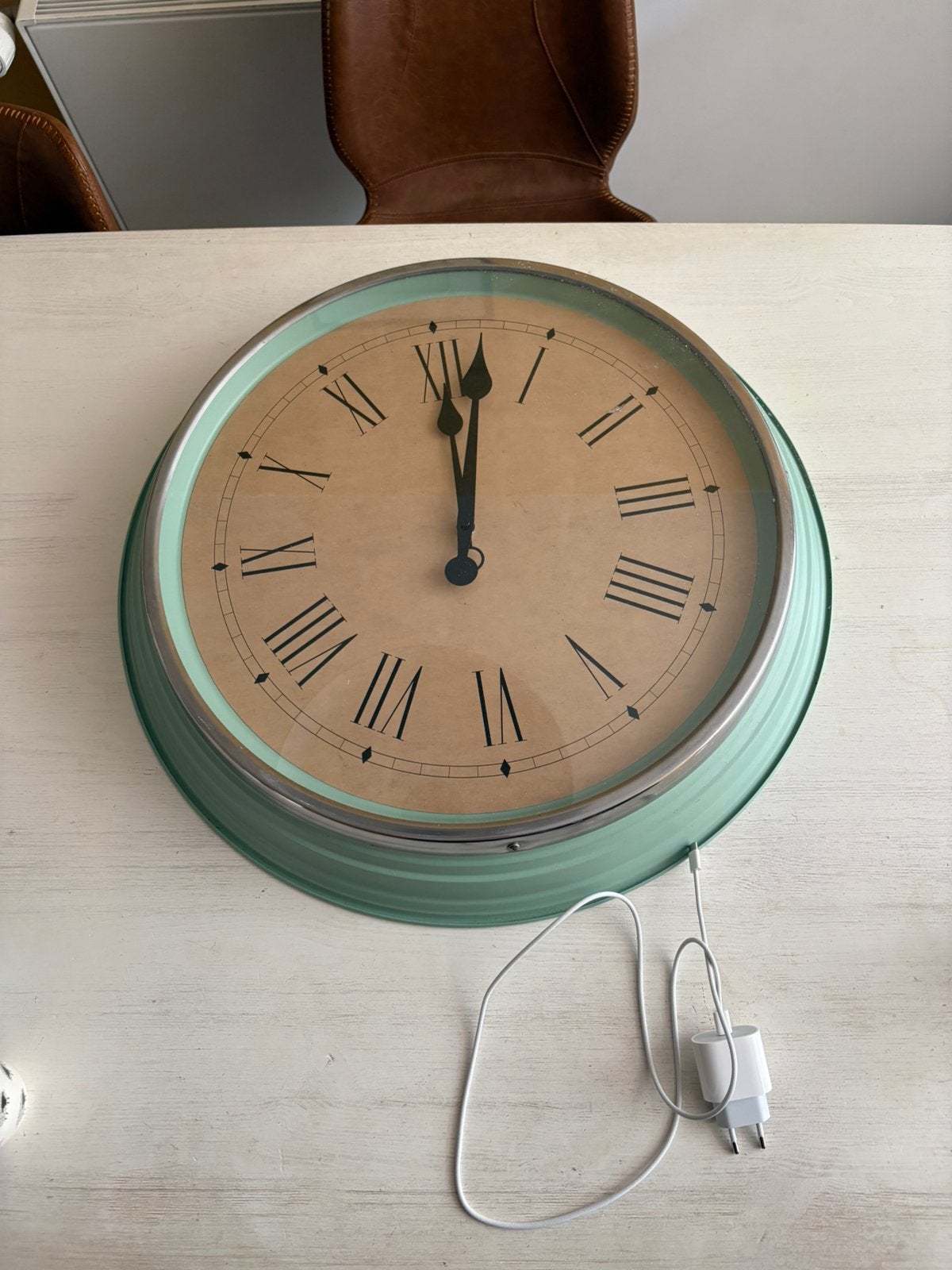 Turquoise klok, Ophalen, Zo goed als nieuw, Wandklok