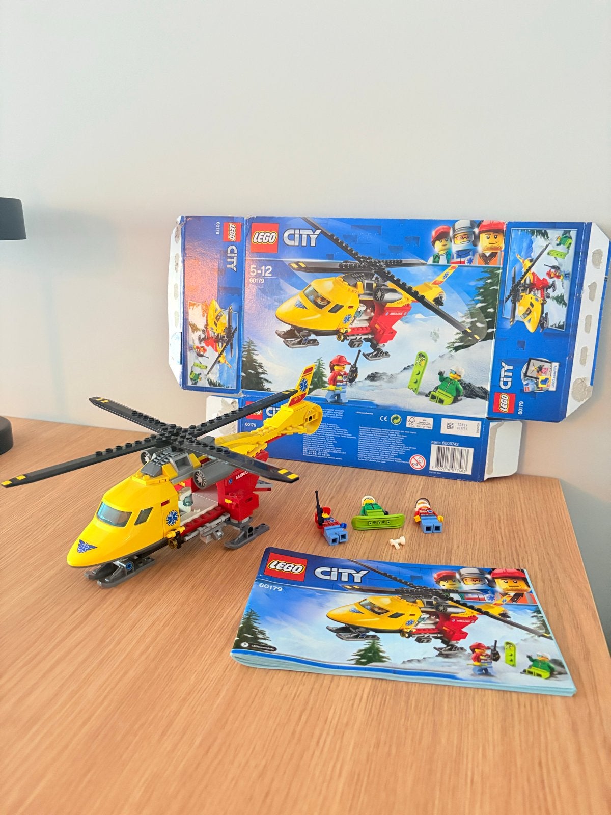 LEGO City 60179 Ambulance Helikopter, Ophalen of Verzenden, Gebruikt, Overige merken