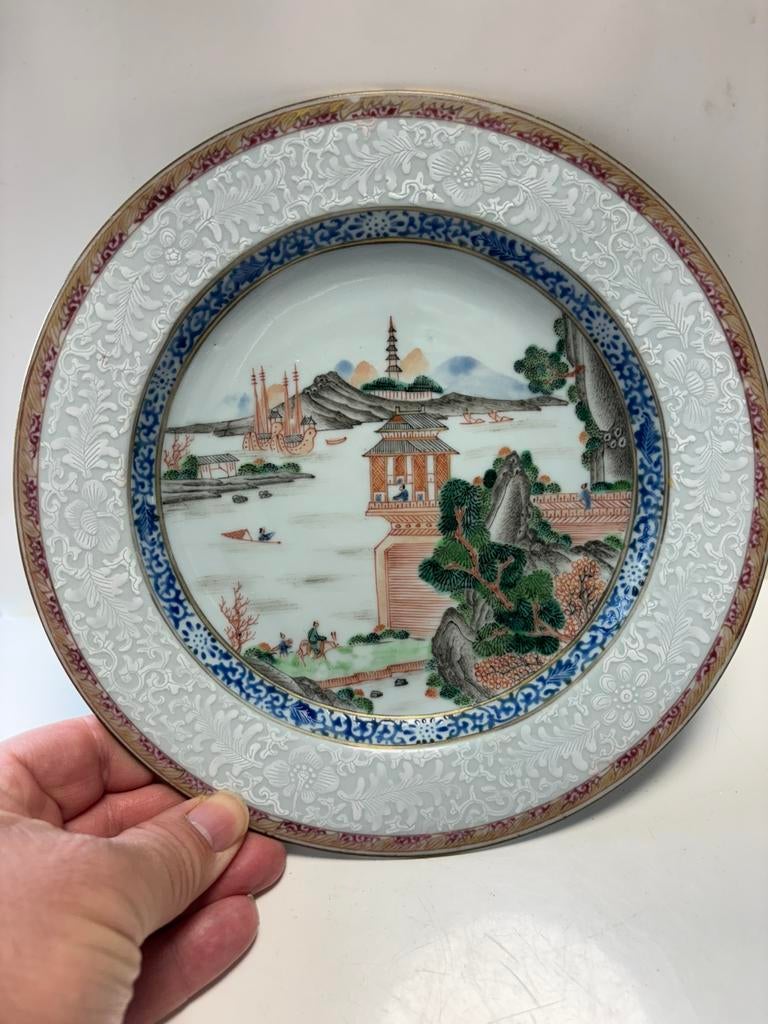 18 eeuw chinees porselein bord, Antiek en Kunst, Ophalen of Verzenden