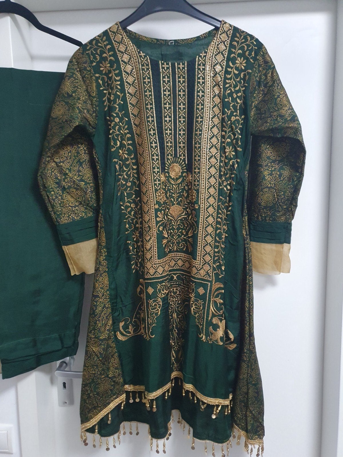 Prachtige Indiase/Pakistaanse kameez broek dupetta Maat M, Ophalen of Verzenden, Zo goed als nieuw, Maat 38/40 (M), Groen