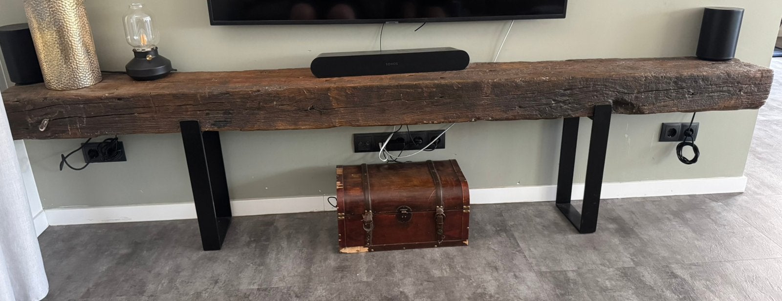 Tv meubel van spoorbiels, Huis en Inrichting, Ophalen, Zo goed als nieuw, 25 tot 50 cm, Minder dan 100 cm
