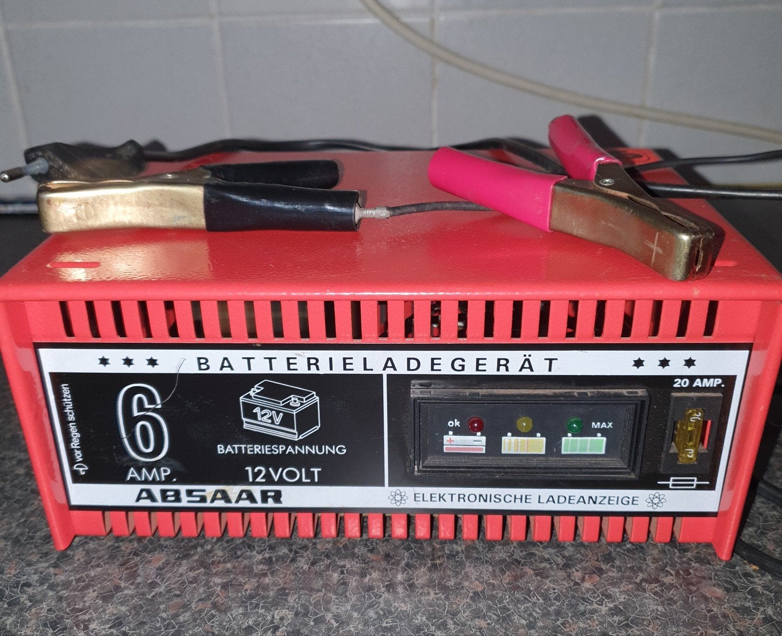 Absaar Batterieladegerät 6 Amp 12 Volt Acculader, Ophalen, Gebruikt, Universele onderdelen